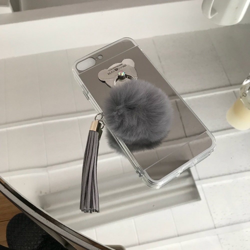 New IPhone 7 Plus mirrored pompom Case - Picture 3 of 5